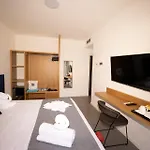Blubear Bed and Breakfast Macari