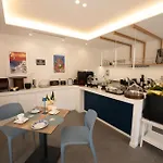 Bed and Breakfast Blubear 4*