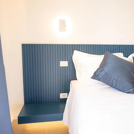 Blubear ベッド・アンド・ブレックファスト 4*