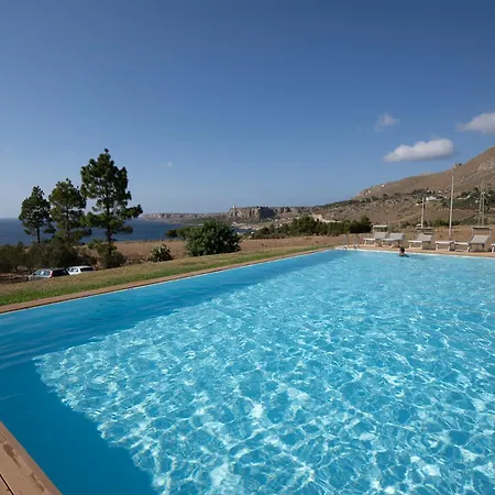 Blubear Bed & Breakfast Macari